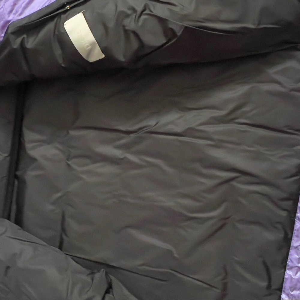 Dior Oblique Purple Puffer Jacket - Picture 10 of 10